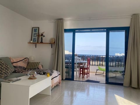 Balcony/Terrace, Living room