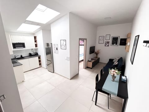 Kitchen or kitchenette, Living room, Dining area, dishwasher