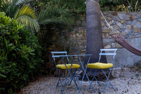 Patio, Garden, Garden view