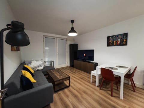Bathstays- Walk into Town, 4K TVs, Fast WIFI, No Stairs and more! Apartment in Bath