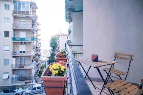 Day, Coffee/tea facilities, View (from property/room), Balcony/Terrace, City view