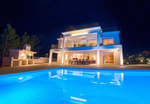 Property building, Night, Pool view, Swimming pool