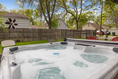 Natural landscape, Hot Tub