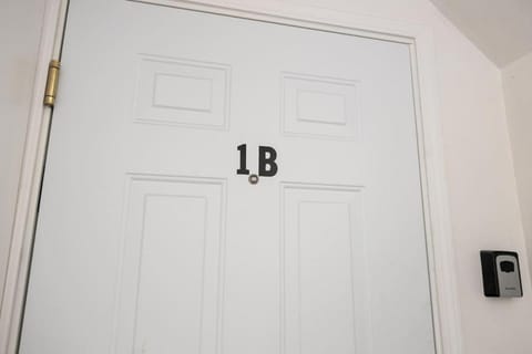 Stylish Studio Apartment with Modern Touches Apartment in East Peoria