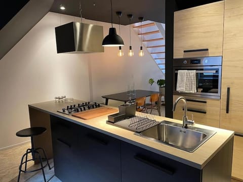 Duplex in the historic heart of Liège - 3rd floor Apartment in Liège