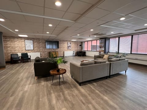 Hydrogen in Nottingham Apartment in Nottingham