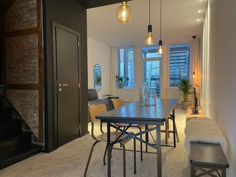2 bedroom duplex in the historic heart of Liège Apartment in Liège
