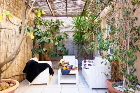 Patio, Garden