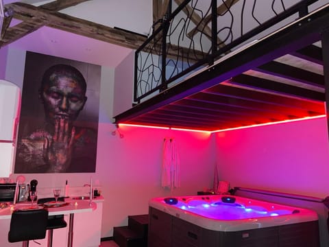 Hot Tub