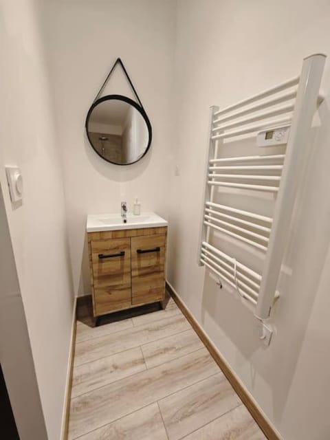 La suite Gaming - Suite 8 personnes Apartment in Wallonia, Belgium