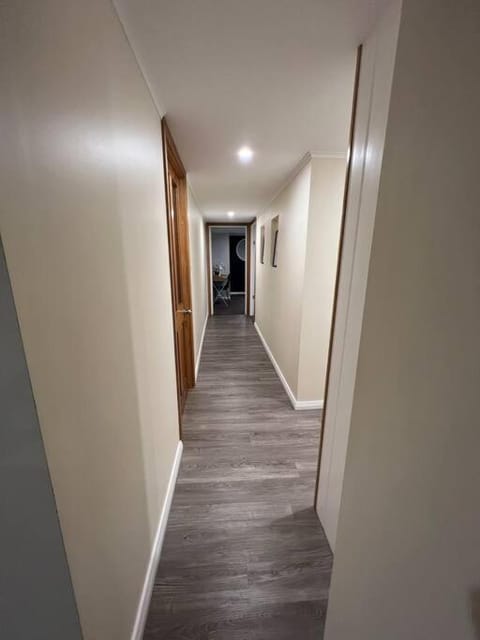 Guesthouse on Grant Street Bed and Breakfast in Smithton