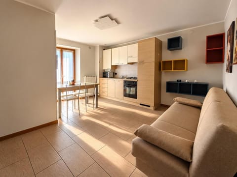 Kitchen or kitchenette, Living room, Dining area