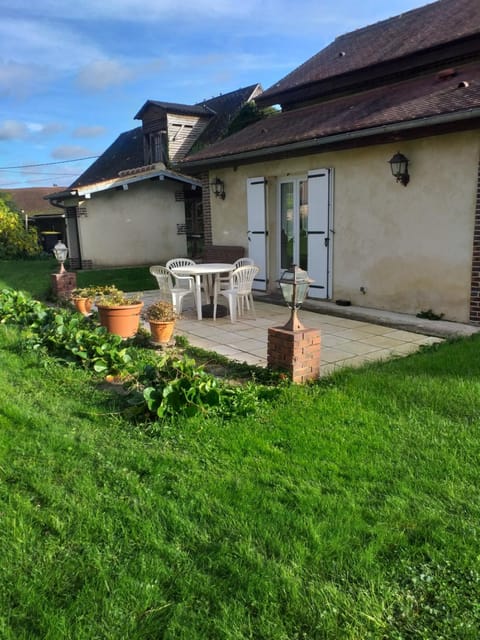 Gîte de l'Abbaye House in Dreux
