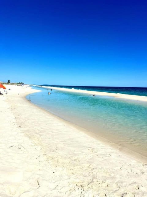 Acesso à Praia Ar Condicionado Conforto Garantido! House in Saquarema