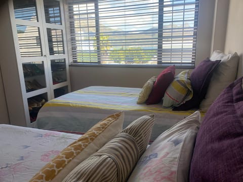 Holiday Apartment with Chapman's Peak and Sea Views Apartment in Cape Town