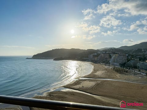 Balcony/Terrace, Mountain view, Sea view