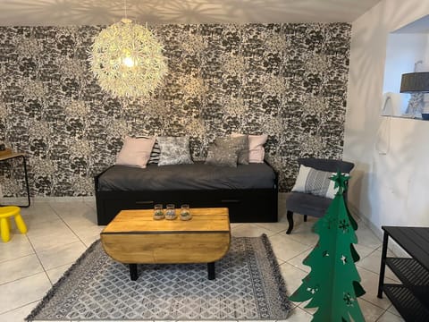 Petite maison sur ferme 5min de la plage idéal professionnel House in Finistere