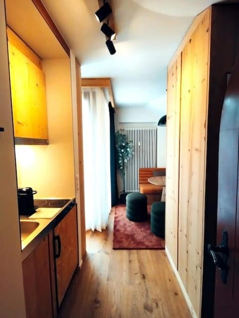 Celerina Retreat - Year Round Adventure Hub Apartment in Saint Moritz