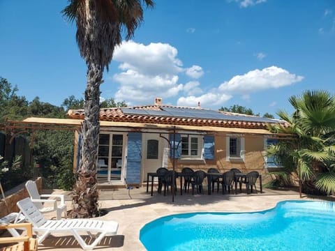 Balcony/Terrace, Swimming pool