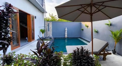 Garden, Pool view, Swimming pool, sunbed