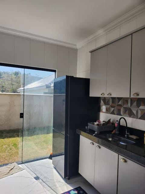 Aluga-se casa com area gourmet House in State of Rio de Janeiro