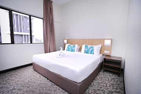 Photo of the whole room, Bedroom