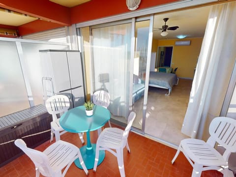 Studio avec terrasse face mer et WiFi à Menton - FR-1-196-369 Apartment in Menton