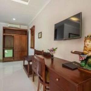 Beach Front Hotel Danau Tamblingan St Sanur Bali Bed and Breakfast in Denpasar