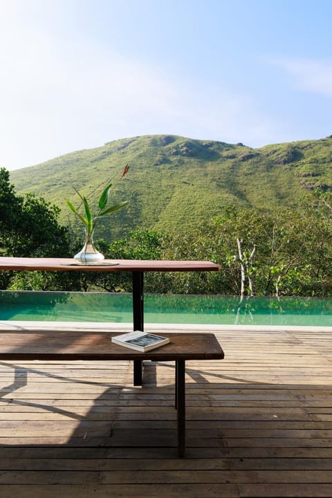 Day, Natural landscape, Dining area, Mountain view, Pool view, Swimming pool, Swimming pool, Breakfast