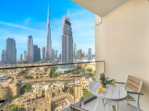 Day, View (from property/room), Balcony/Terrace, City view