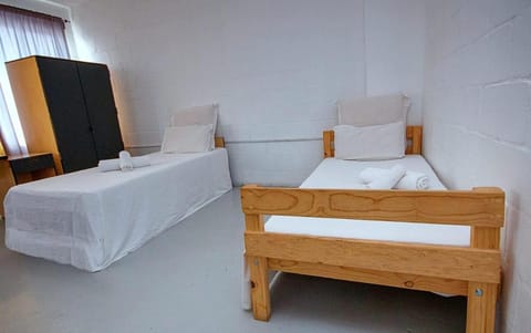 Montana Backpackers Cape Town Bed and Breakfast in Cape Town