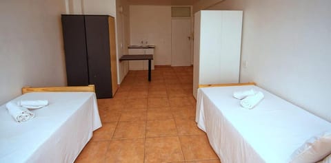 Montana Backpackers Cape Town Bed and Breakfast in Cape Town