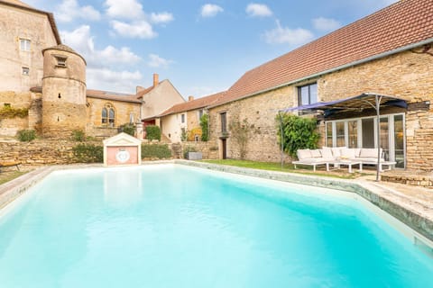 La Tour du Blé - gîtes et chambres d'hôtes House in Bourgogne-Franche-Comté