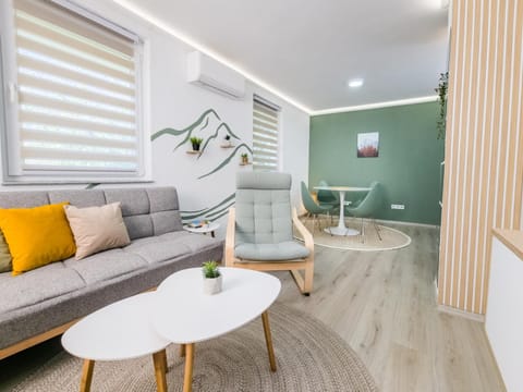 Living room, Seating area, Dining area, air conditioner