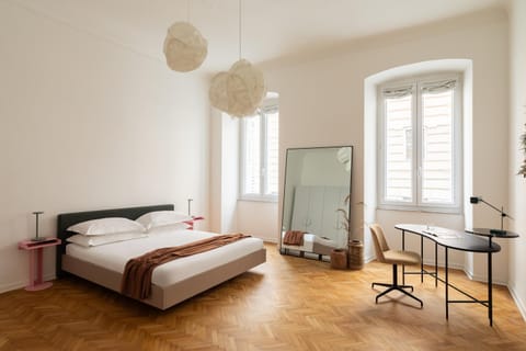 Bed, Photo of the whole room, Bedroom