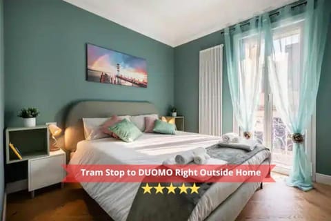 Bed, Photo of the whole room, Bedroom, flat iron, locker, air conditioner