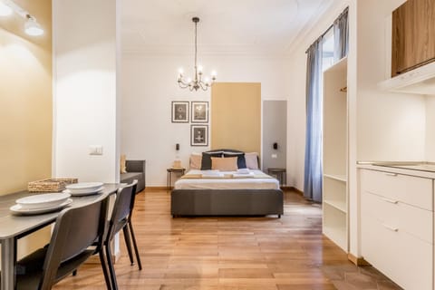 Bed, Kitchen or kitchenette, Living room, Dining area, Bedroom