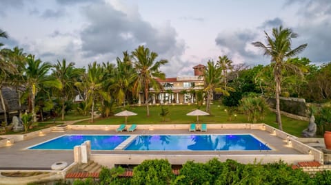 Day, Garden, Garden view, Pool view, Swimming pool, Swimming pool, sunbed
