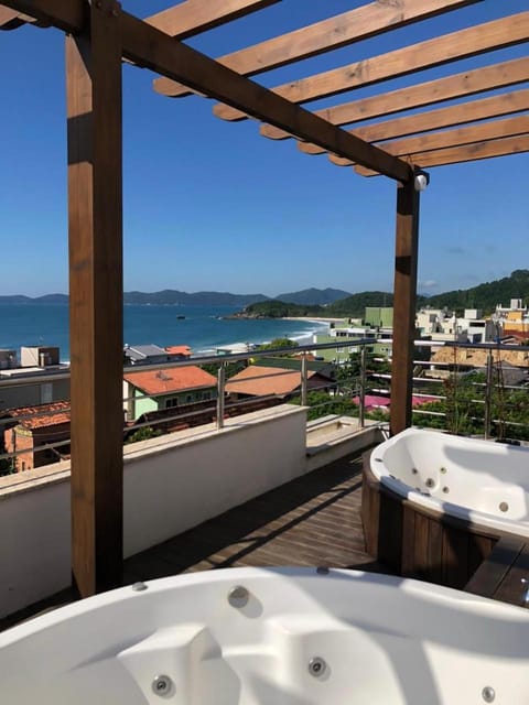 Hot Tub, Balcony/Terrace, Sea view