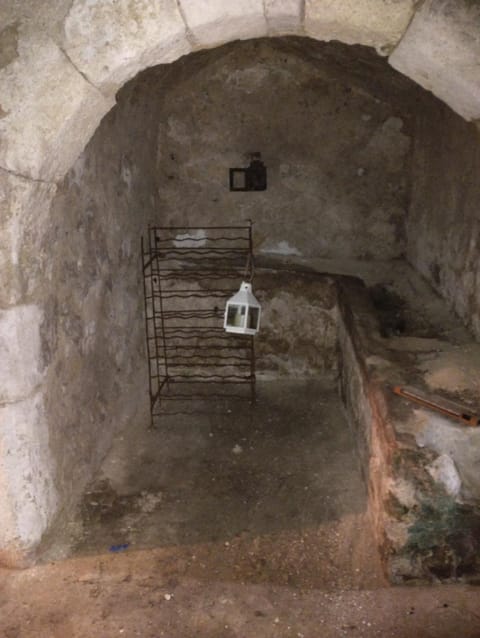 LES PETITS CHATOUILLERs Bed and Breakfast in Île-de-France