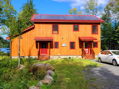 Balsam Point Lakefront House in Indian Lake