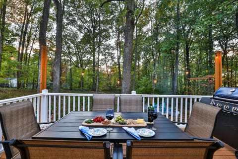 Patio, BBQ facilities