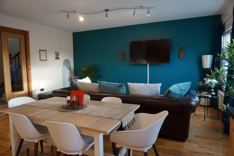 TV and multimedia, Living room, kitchen