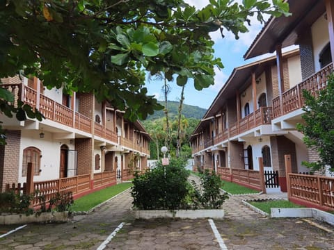 Property building, Garden, Garden view