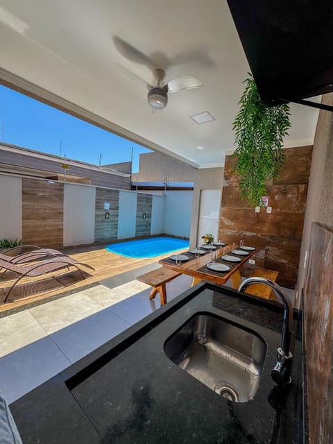 Pool view, Swimming pool, sunbed