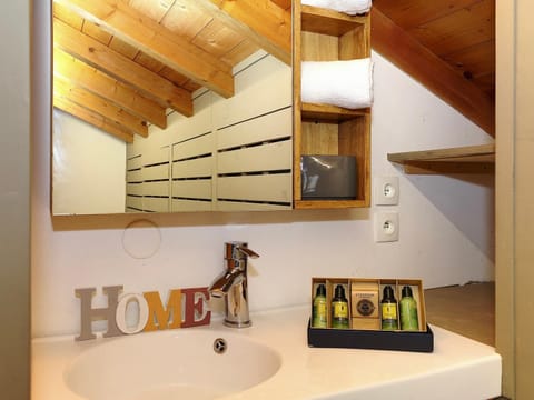 Chalet familial à Bozel, 4 chambres, parking, proche Courchevel et Pralognan - FR-1-575-234 Chalet in Saint-Bon-Tarentaise