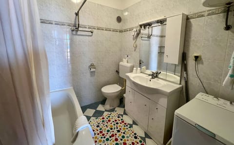 Apartments Villa Emilija Apartment in Supetarska Draga