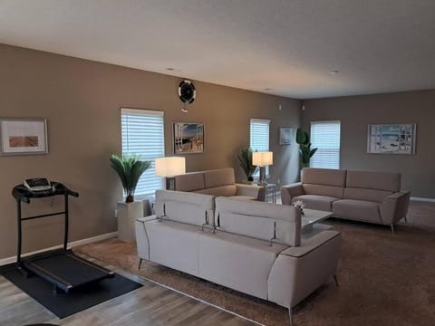 Home away from home in Plainfield Indiana House in Plainfield