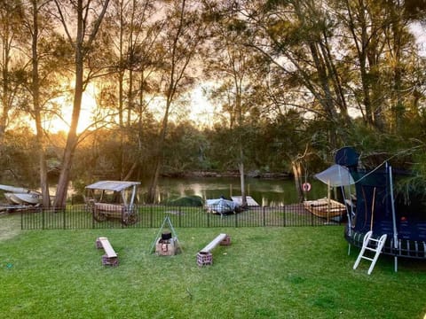 Natural landscape, Garden view, Sunset