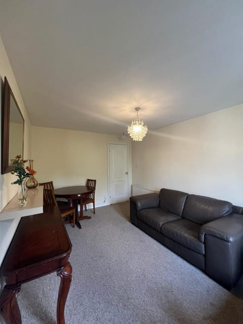2 bed city centre home Holburn space Apartment in Aberdeen